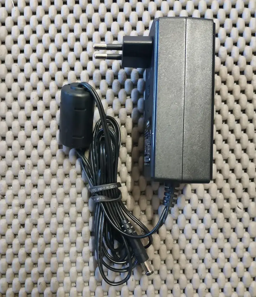 Alimentation pour Samson XP106 18V 1,5A