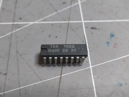 [IC-TDA1022-BBD] TDA1022 BBD original DIP16 NOS